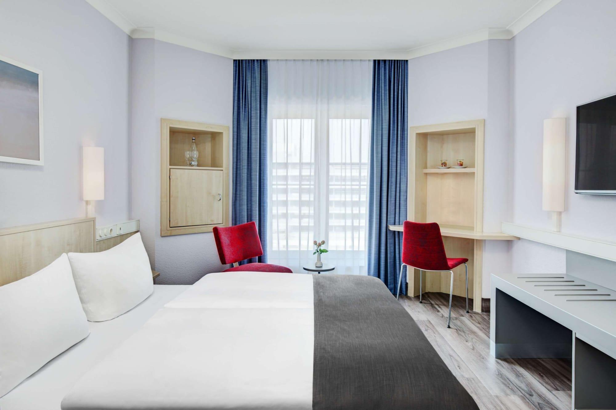 Intercityhotel Rostock Extérieur photo