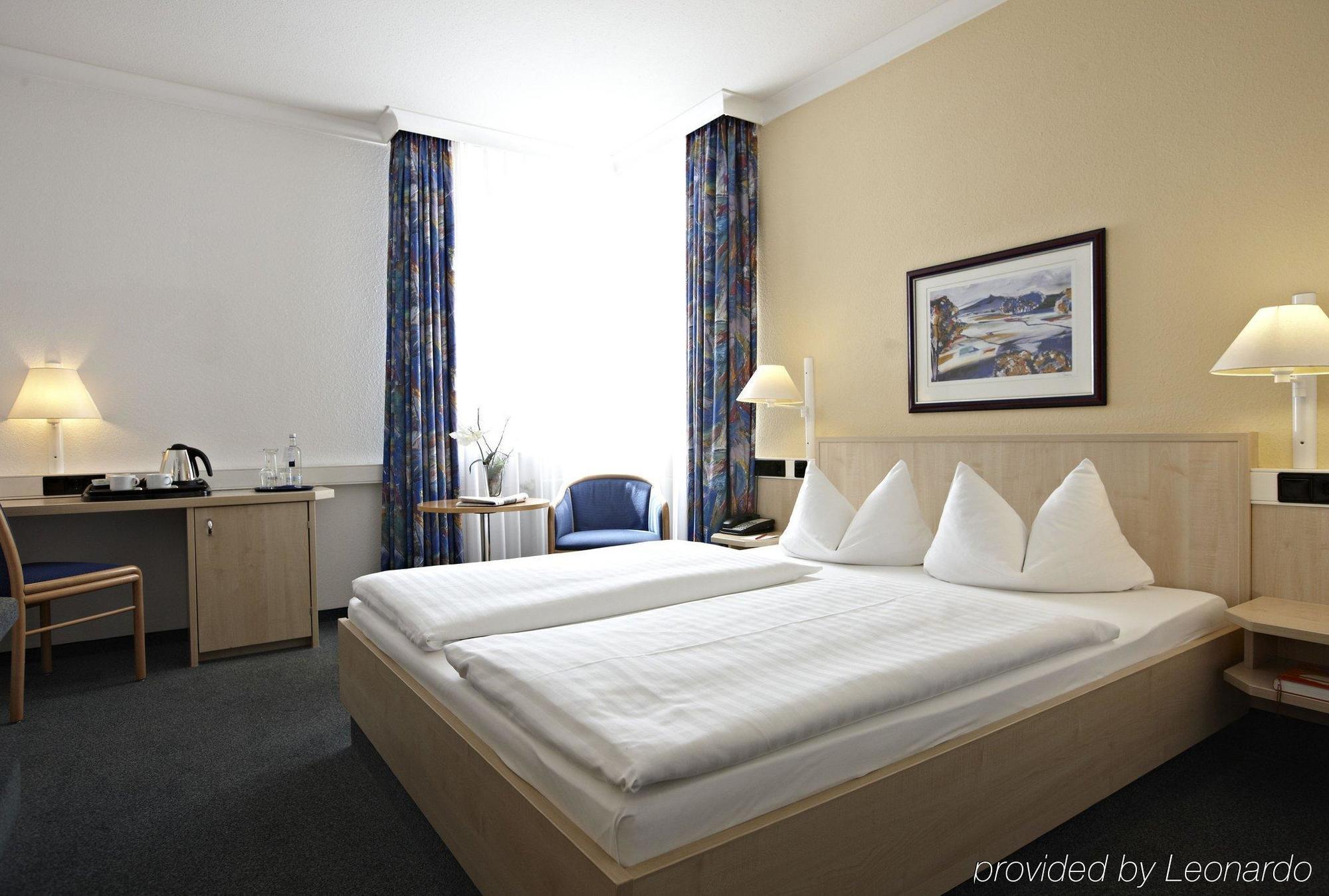 Intercityhotel Rostock Extérieur photo