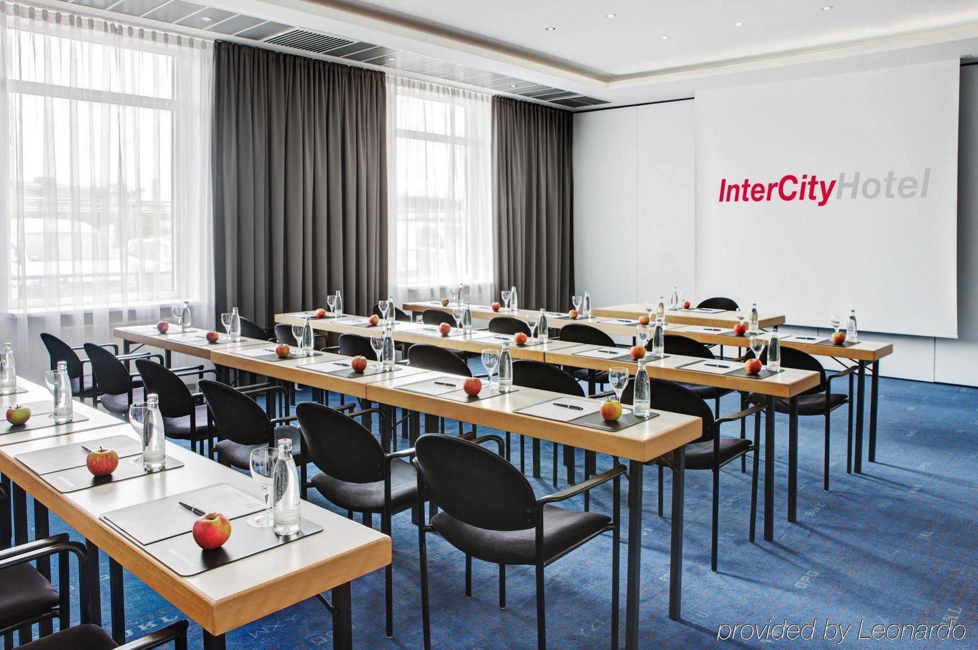 Intercityhotel Rostock Extérieur photo
