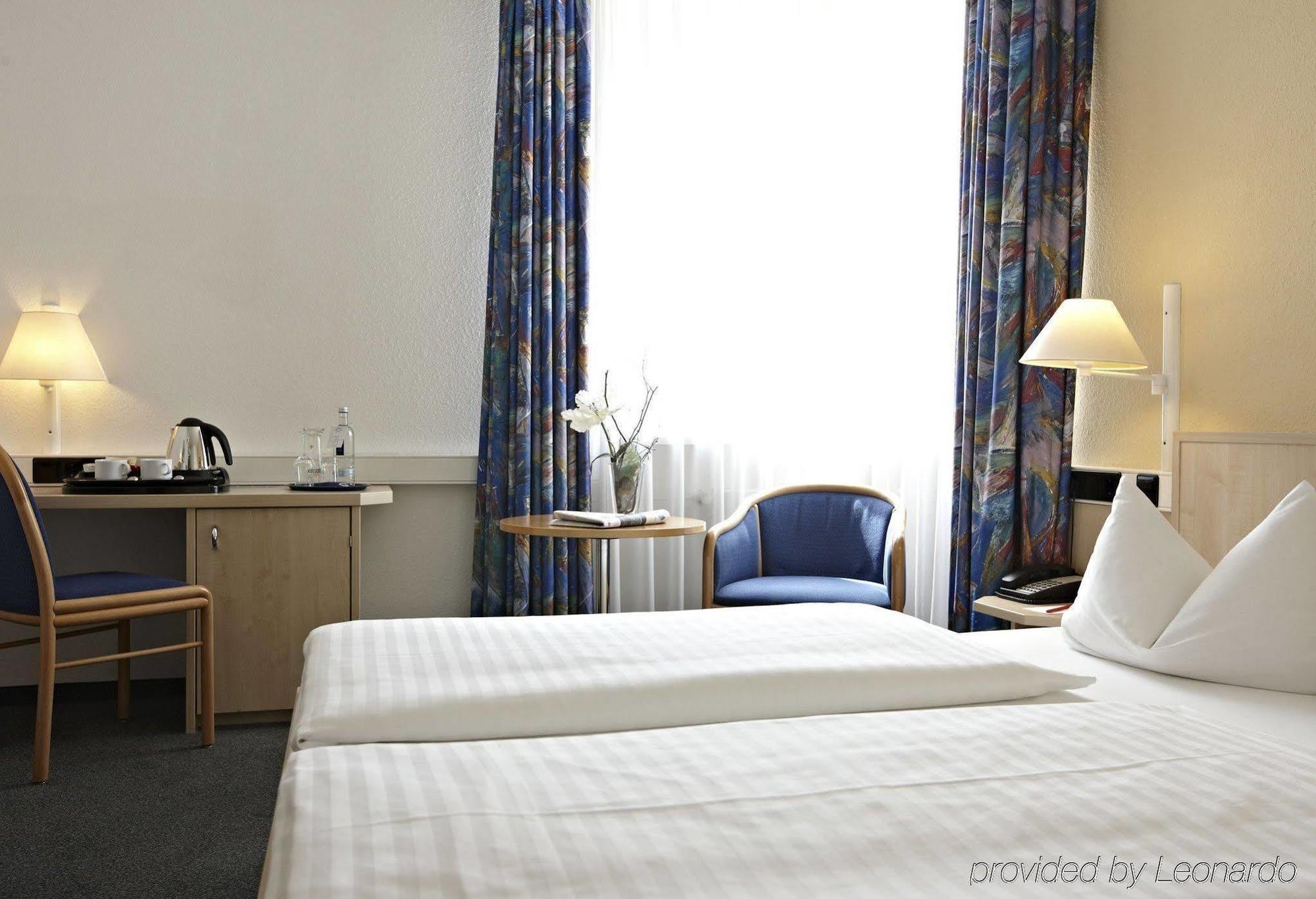 Intercityhotel Rostock Extérieur photo