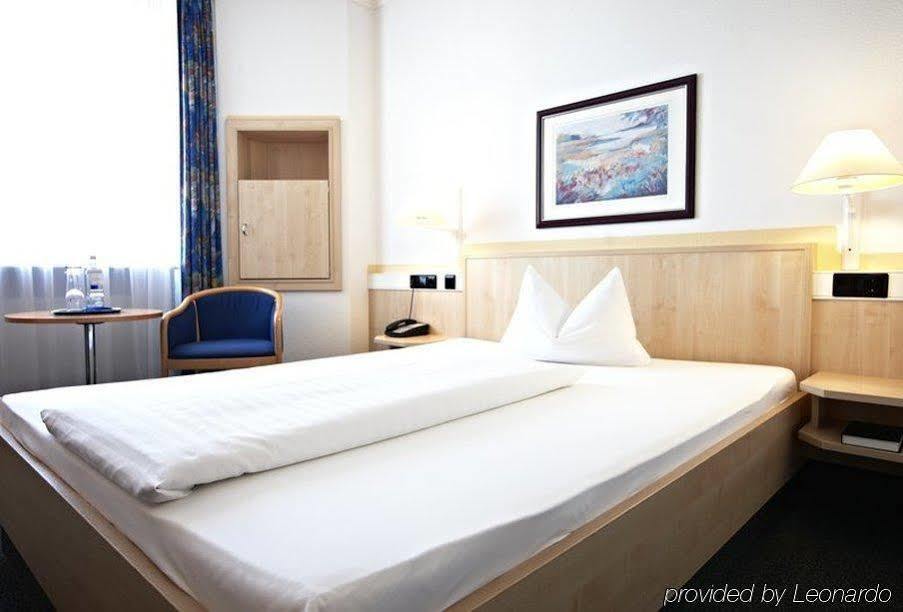 Intercityhotel Rostock Extérieur photo