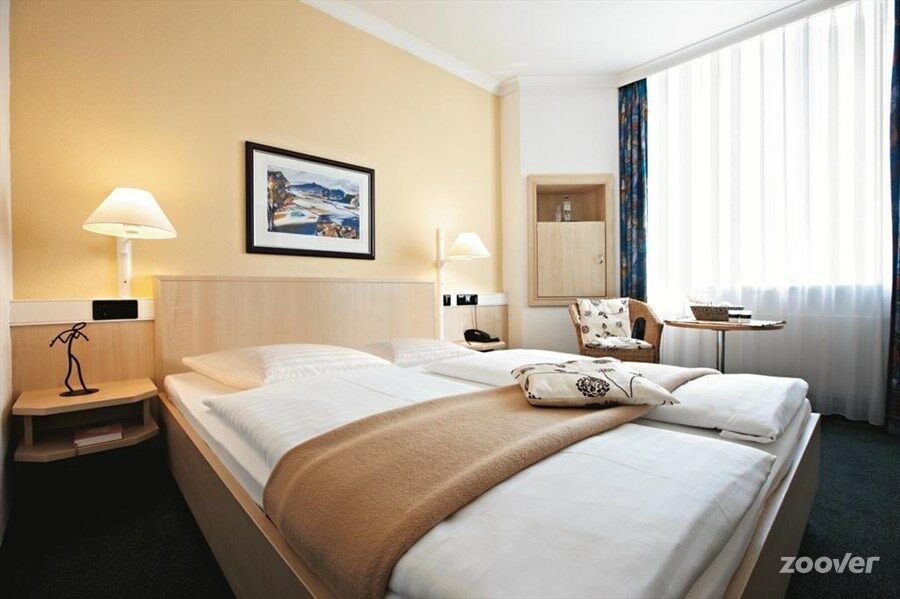 Intercityhotel Rostock Extérieur photo